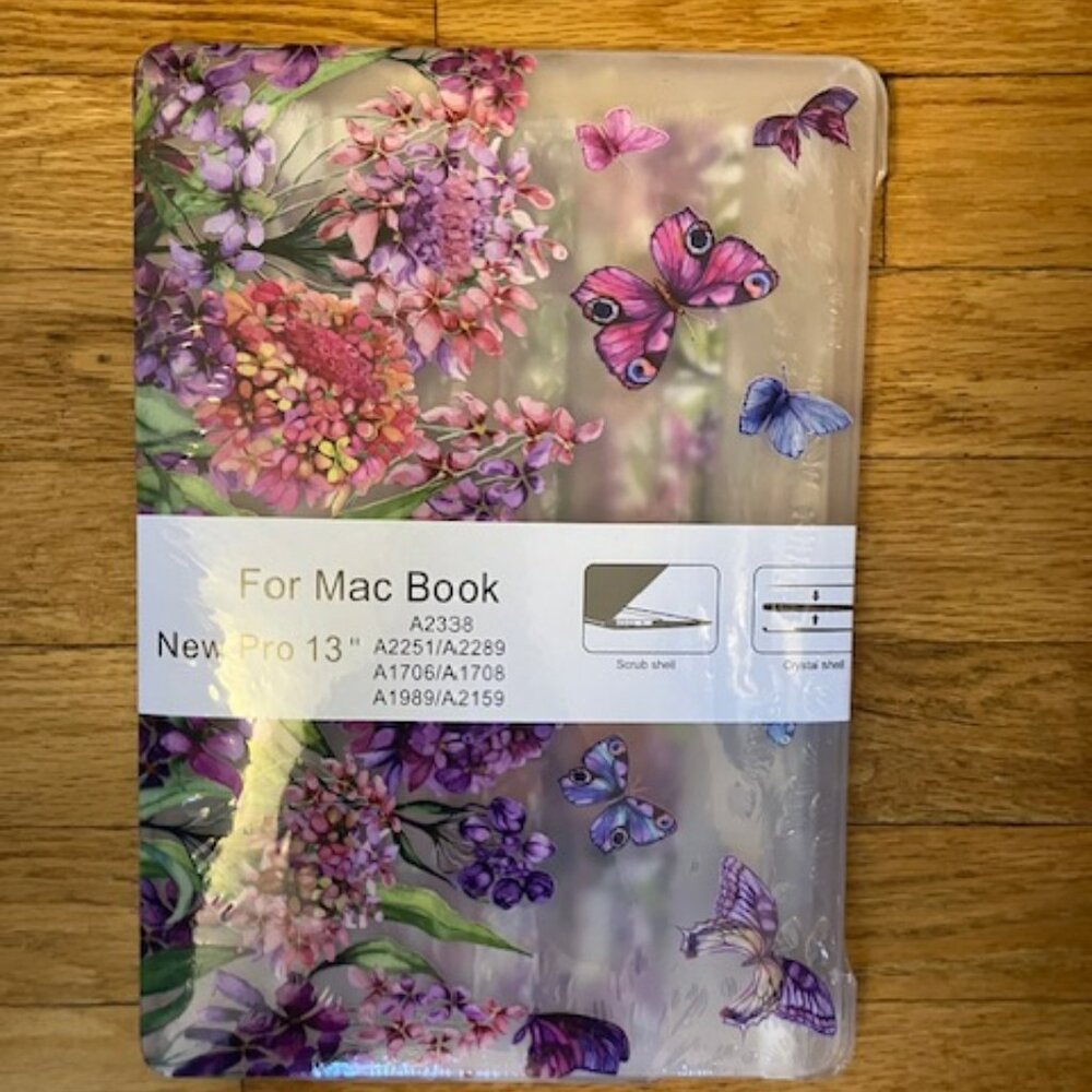 MacBook New Pro 13" Shell NWT